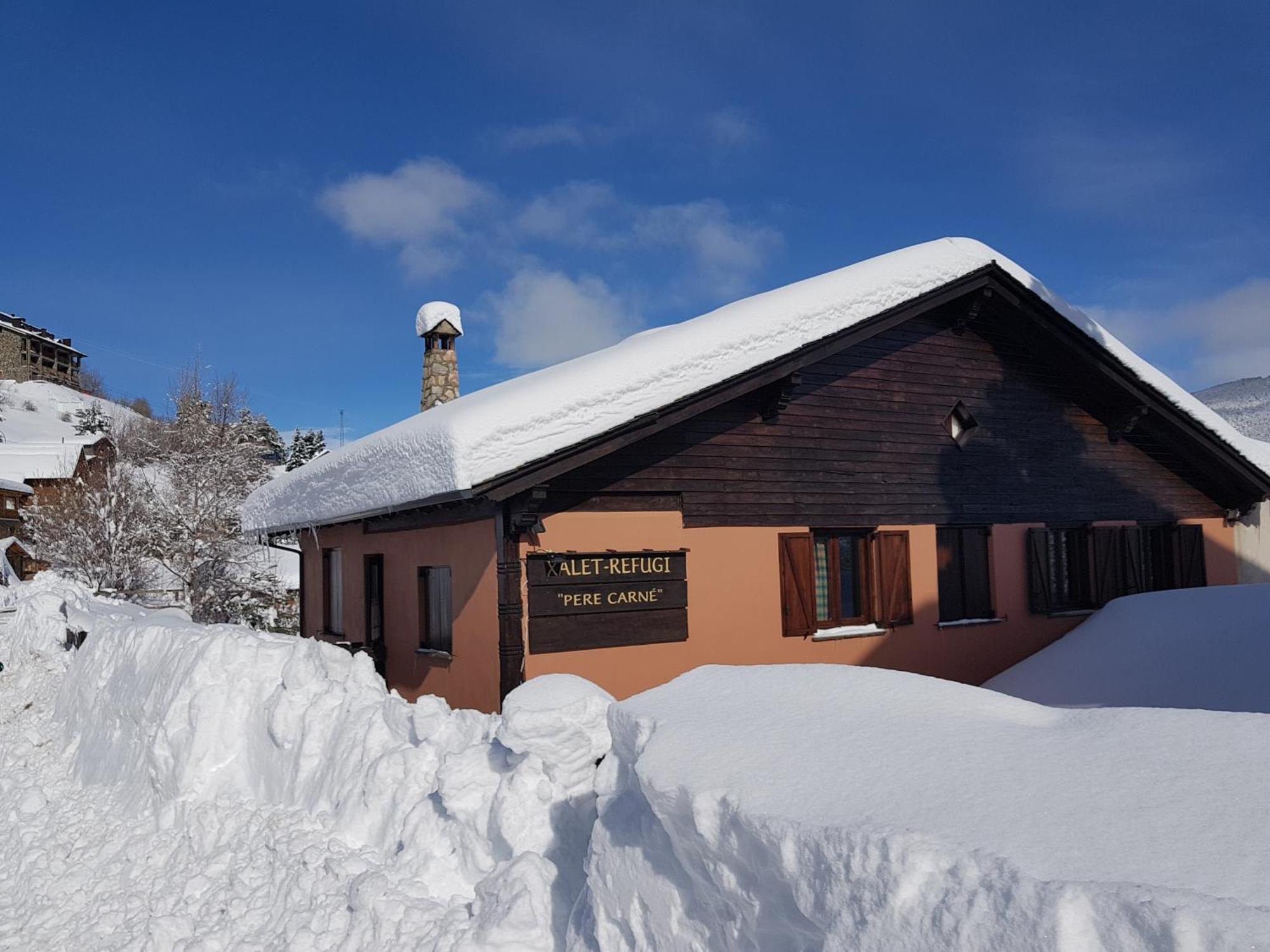 Hostel Xalet Refugi Pere Carne La Molina  Zewnętrze zdjęcie