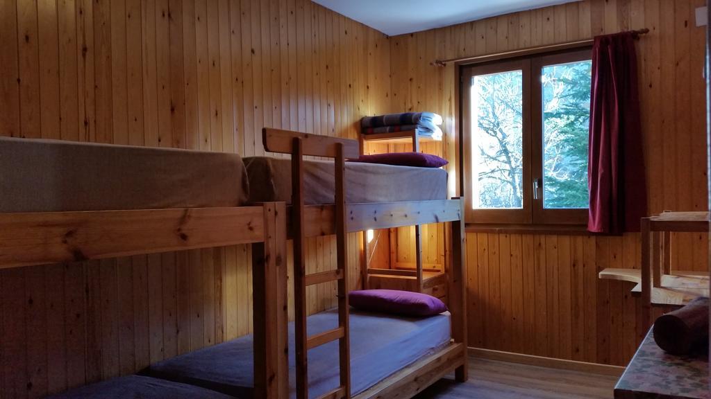 Hostel Xalet Refugi Pere Carne La Molina  Pokój zdjęcie