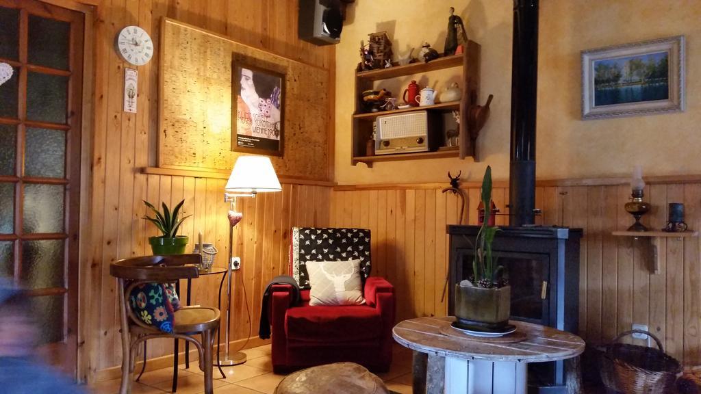 Hostel Xalet Refugi Pere Carne La Molina  Zewnętrze zdjęcie
