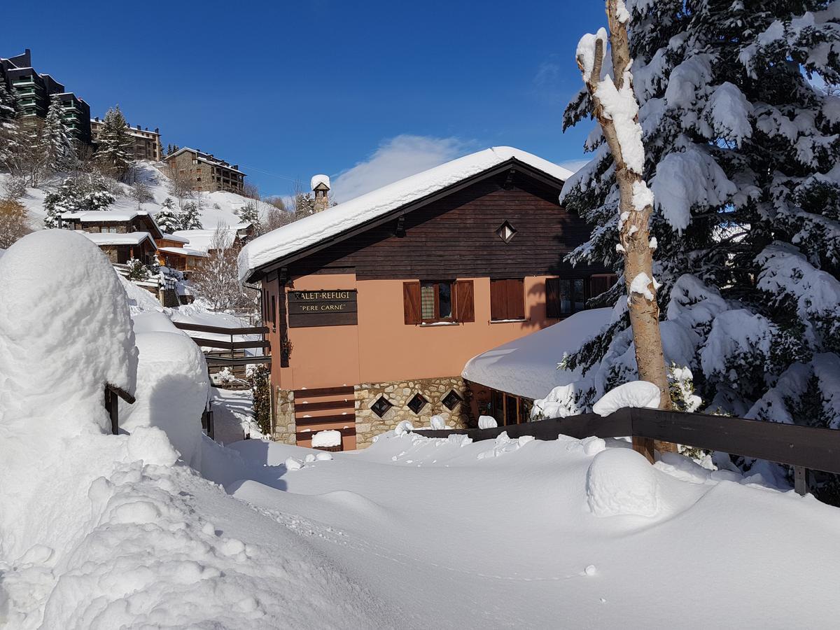 Hostel Xalet Refugi Pere Carne La Molina  Zewnętrze zdjęcie